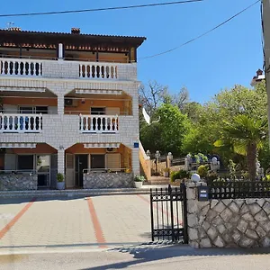  Apartman Nef Horvátország